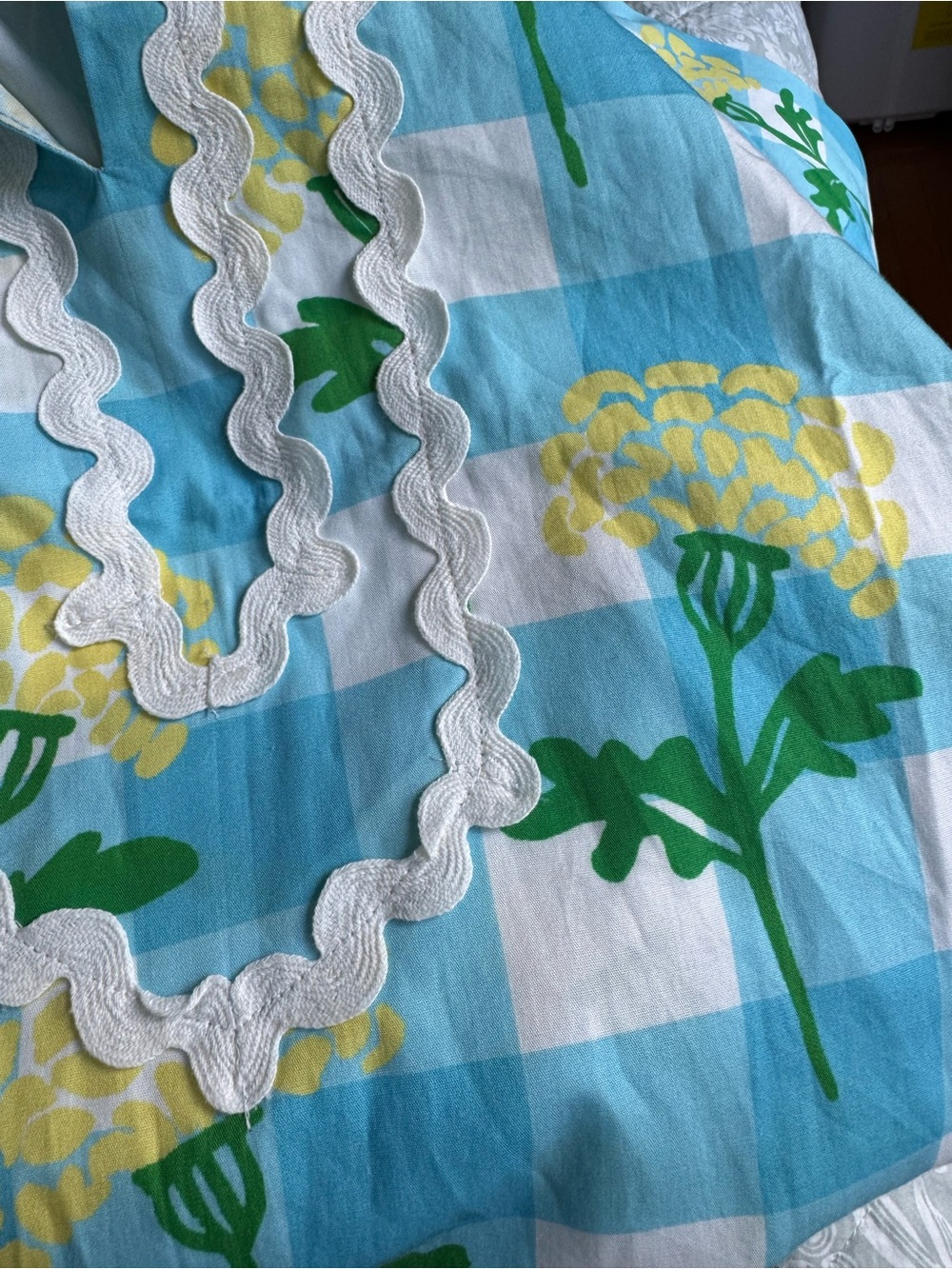 🆕 Sail to Sable Blue and Yellow Floral Gingham Caftan - Picture 8 of 8